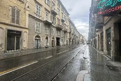 Negozio in vendita, Via Accademia Albertina , Torino