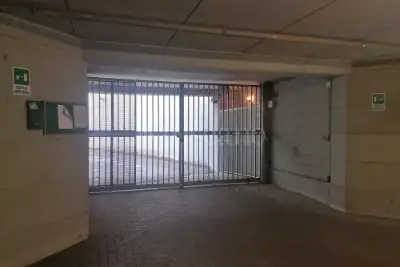 Box in vendita, Via Umberto Fracchia, Roma