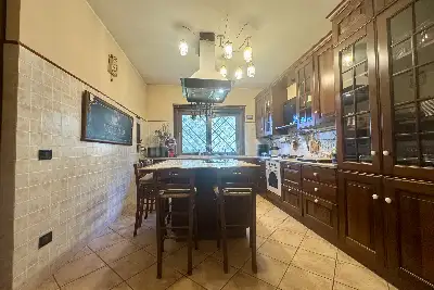 Villa in vendita, Via Torcegno, Roma