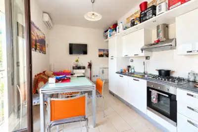 Casa in vendita, Via Oniferi, Roma