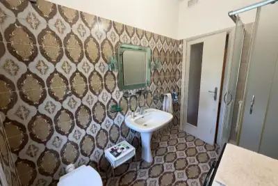 Villa Plurifamiliare in vendita, Via Pittaco, Roma