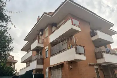 Casa in vendita, Via Bolzano, Ardea