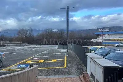Negozio in affitto, Via Tiburtina Valeria, Avezzano