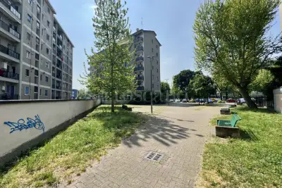 Box in vendita, Via Sebastiano Caboto, Corsico