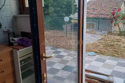 Magazzino in vendita, Salita Roma, Viggiano (pz), Viggiano