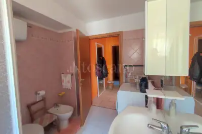 Villino a Schiera in vendita, Via dell'Aquila 13, L'Aquila