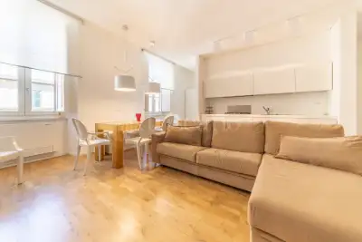Casa in vendita, Via Volturno, Roma