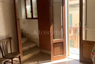 Palazzo in vendita, Via Fratelli Bandiera, Motta San Giovanni