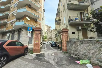 Casa in vendita, Via Luigi Pascali, Catanzaro
