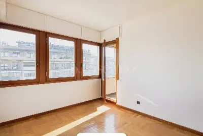 Casa in vendita, Via Macedonio Melloni, Milano