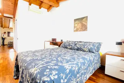 Casa in affitto, Via Coluccio Salutati, Milano