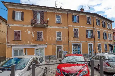 Casa in vendita, Piazza Borasio, Marchirolo