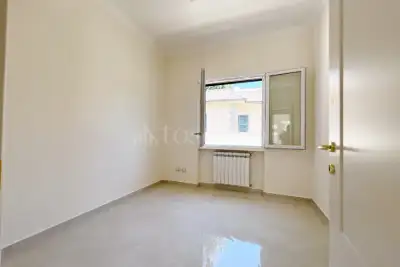 Casa Indipendente in vendita, Via Gorlago, Roma