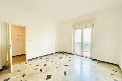 Casa in vendita, Via Achille Papa, Brescia