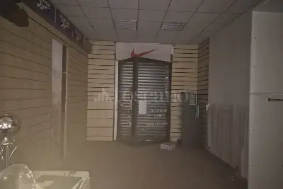 Magazzino in vendita, Via Cesare Cantù, Cantù