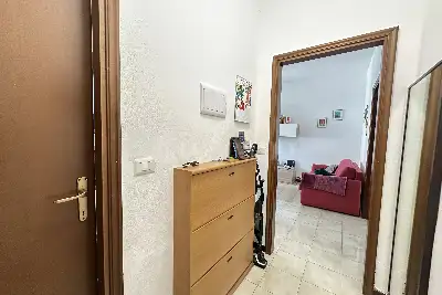 Casa in vendita, Via Lorenteggio, Milano