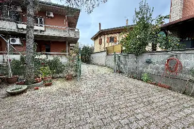 Casa in vendita, Via Dipignano, Roma