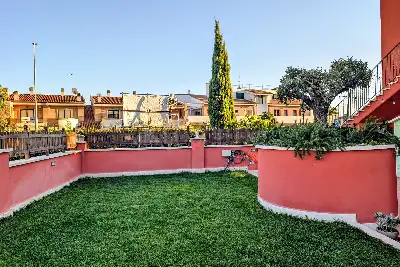 Villino a Schiera in vendita, Via Andrea Cascella, Roma