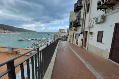 Casa in affitto, Via Giacomo Puccini, Castellammare del Golfo