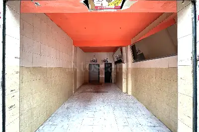 Negozio in affitto, Via Francesco Pallavicini , Roma