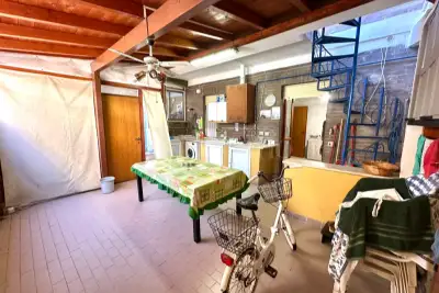 Casa Indipendente in vendita, Via C. Colombo, Ladispoli