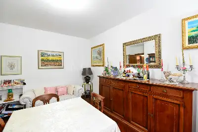 Villa in vendita, Via Volontari della Libertà, Erba