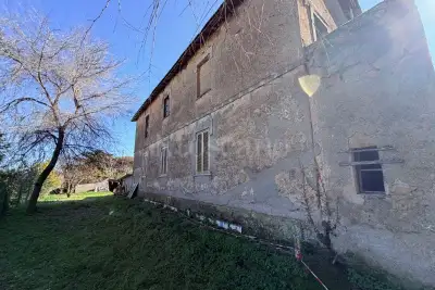 Casale in vendita, Via Sarsina, Pomezia