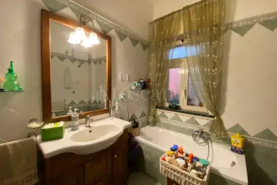 Casa in vendita, Via Trieste, Sant'Agata li Battiati