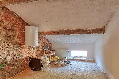 Casa in vendita, Via Carlo Cerrini, Cuasso al Monte