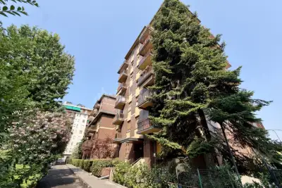 Casa in vendita, Via Zurigo, Milano
