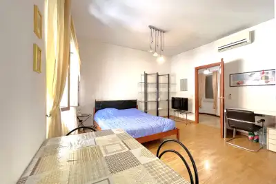 Casa in vendita, Via Caprese, Roma