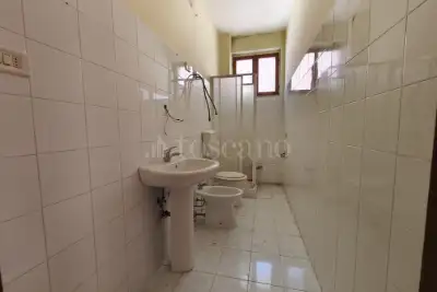 Casa in vendita, Via Vespasiano, Brindisi