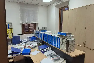 Ufficio in vendita, Via Ugo Bassi, Montecatini-Terme