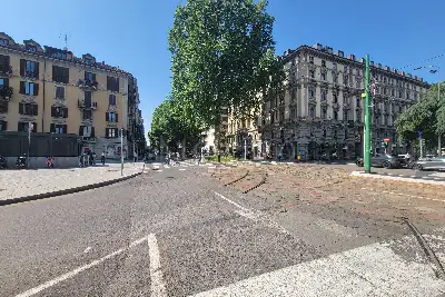Negozio in vendita, C.so Monforte-P.za Tricolore, Milano