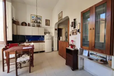 Casa in vendita, Piazza Francesco Crispi, Brindisi