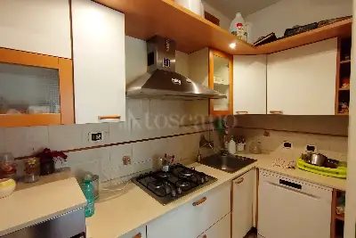 Casa in vendita, Via Montello, Aprilia