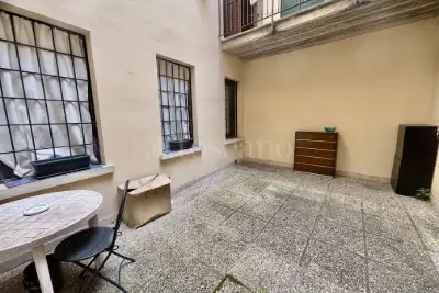 Casa in affitto, Via Santa Chiara, Verona