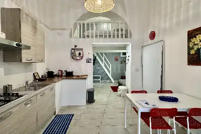 Casa Indipendente in vendita, Via Recupero, Catania