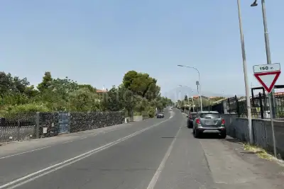 Agricolo in vendita, Via Corridoni Filippo, Gravina di Catania