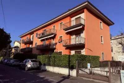Casa in vendita, Via Vittorio Locchi, Brescia