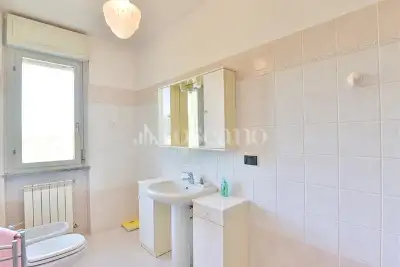 Casa in affitto, Via Roggia Molinara, Cernobbio