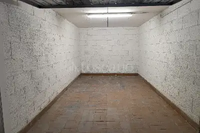 Box in vendita, Via Raffaello Arcangelo Salimbeni, Roma