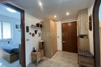 Casa in vendita, Via Lorenteggio, Milano