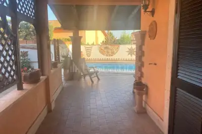 Casa Indipendente in vendita, Via Afrodite, Pomezia