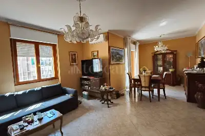 Villa Plurifamiliare in vendita, Via della Marranella di Marino, Roma