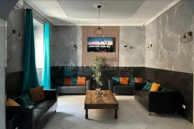 Albergo in vendita, Via Carlo Cattaneo, Roma