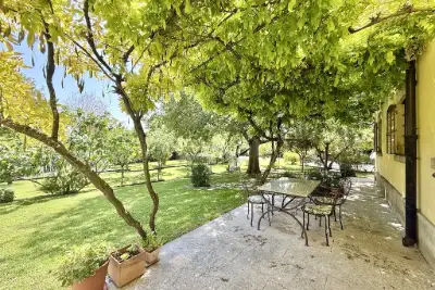 Villa in vendita, Strada San Pietro, Monzambano
