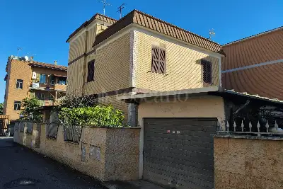 Villa in vendita, Via del Casale Agostinelli, Roma