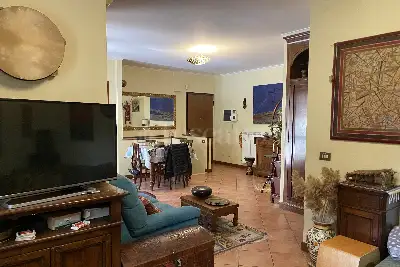 Casa in vendita, Via di Ponte Ladrone, Roma