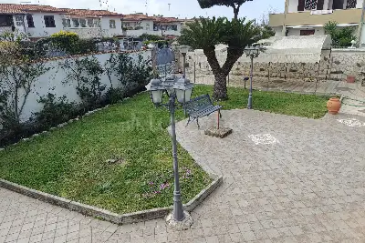 Casa Indipendente in vendita, Via Ettore, Ardea